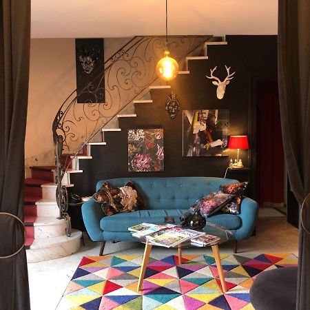 Bed and Breakfast Les Nuits Victoriennes Saint-Germain-du-Corbeis Esterno foto