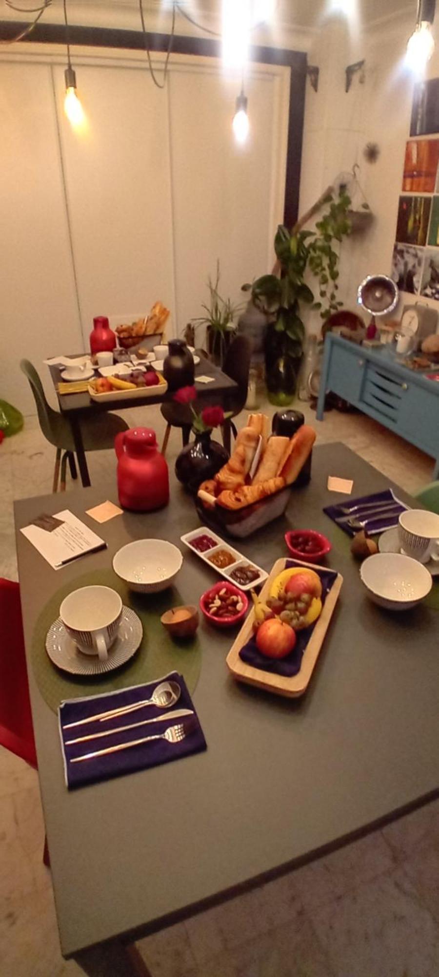Bed and Breakfast Les Nuits Victoriennes Saint-Germain-du-Corbeis Camera foto